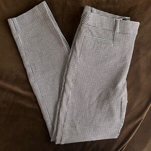 Banana Republic•High Rise Sloan Houndstooth Skinny Trouser• Sz 2